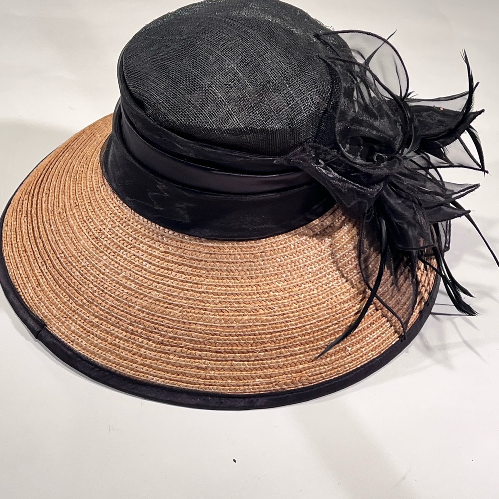 NWT Black and Tan Bucket Brimmed Straw Hat Kentucky Derby - Picture 3 of 7